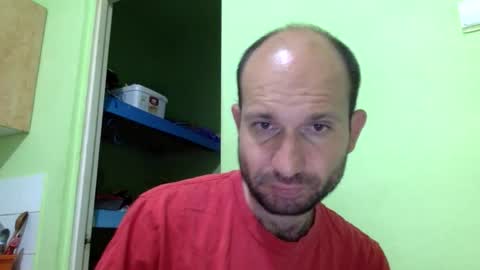 Snapshot of sparei7 chatting on 05/27/26, 09:12 Snaiky online show from 05/27/26, 09:12