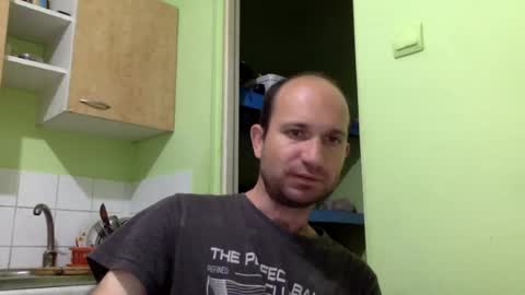 Snapshot of sparei7 chatting on 06/12/26, 10:52 Snaiky online show from 06/12/26, 10:52
