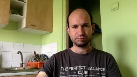 Snapshot of sparei7 chatting on 06/13/26, 10:57 Snaiky online show from 06/13/26, 10:57