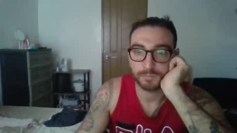 Snapshot of sparkcock666945 chatting on 02/17/25, 03:58 Vale The Sparky online show from 02/17/25, 03:58