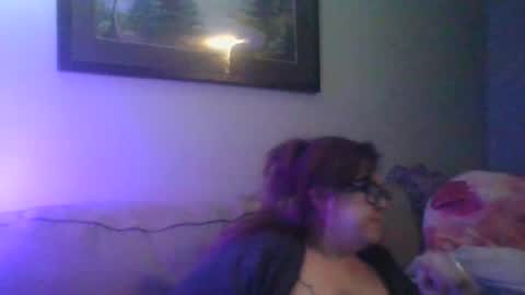 Snapshot of sparklelove69 chatting on 04/10/26, 08:41 Scottietee online show from 04/10/26, 08:41