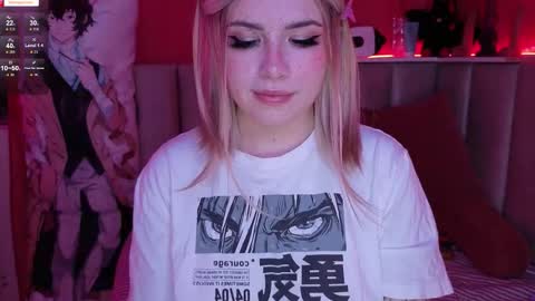 Snapshot of sparklemona chatting on 10/12/25, 02:21 SparkleMona online show from 10/12/25, 02:21