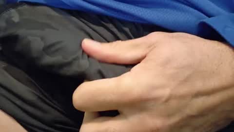 Snapshot of sparklenuts17 chatting on 03/03/25, 02:48 sparklenuts17 online show from 03/03/25, 02:48