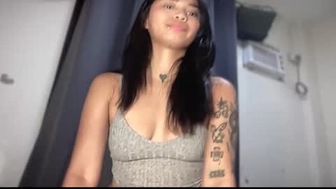 Sparkle online show from 12/04/25, 11:41