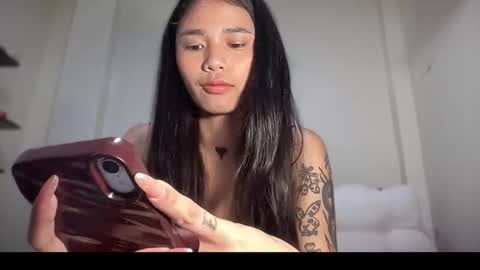 Sparkle online show from 02/04/26, 02:45