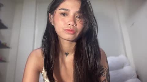 Snapshot of sparklexcx chatting on 02/09/26, 02:10 Sparkle online show from 02/09/26, 02:10