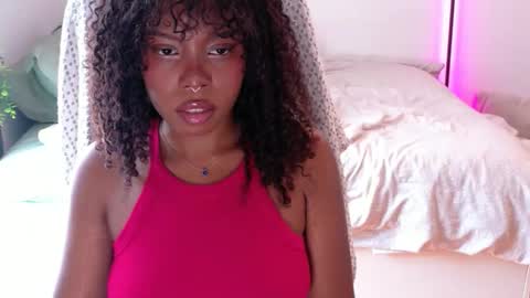Soleil online show from 05/15/26, 05:42
