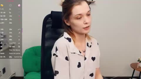 Kate online show from 06/14/26, 07:21