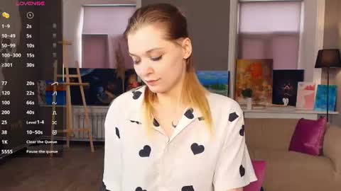 Kate online show from 06/18/26, 07:41