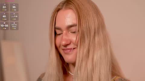 Snapshot of sparks__daisy chatting on 12/06/24, 04:17 DAISY online show from 12/06/24, 04:17