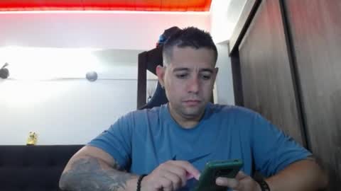     online show from 04/27/26, 05:05