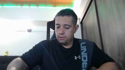     online show from 05/01/26, 05:56