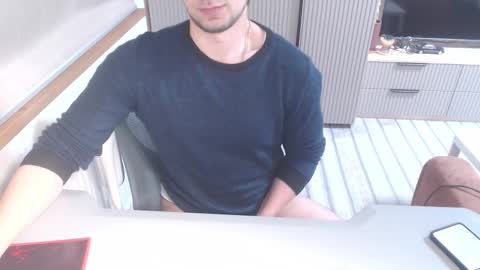 Snapshot of spb78 chatting on 01/12/26, 08:36 Art online show from 01/12/26, 08:36