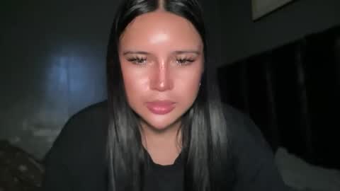 Snapshot of specialgirlxxx chatting on 06/06/26, 02:22 specialgirlxxx online show from 06/06/26, 02:22