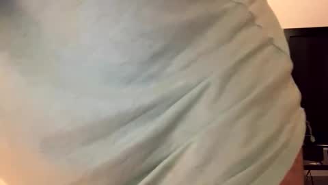 Snapshot of speckrejk chatting on 01/10/26, 11:23 Speck rejk online show from 01/10/26, 11:23