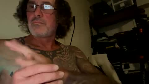 specter1972 online show from 06/02/26, 12:23