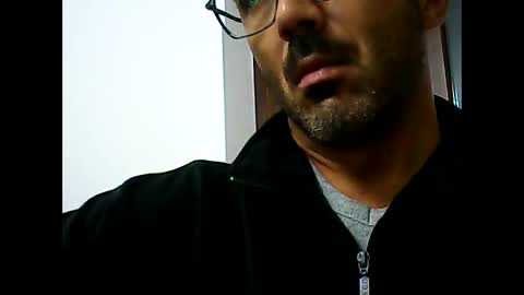 Snapshot of speed0800 chatting on 10/29/25, 11:06 Speed online show from 10/29/25, 11:06