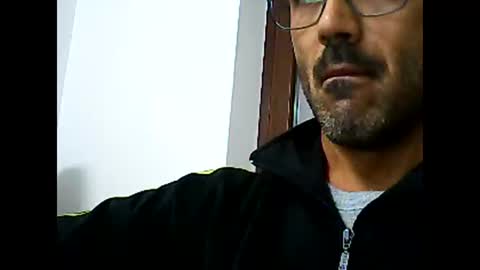 Snapshot of speed0800 chatting on 11/10/25, 11:04 Speed online show from 11/10/25, 11:04