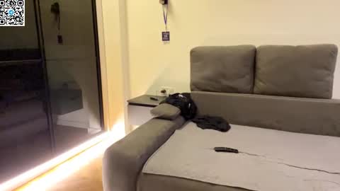 Alex online show from 10/15/25, 09:26