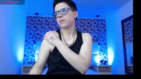 spencerm_ online show from 10/26/25, 04:02