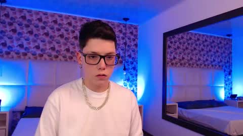 spencerm_ online show from 10/31/25, 07:48