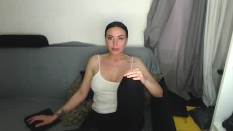 Carla online show from 03/19/26, 02:43