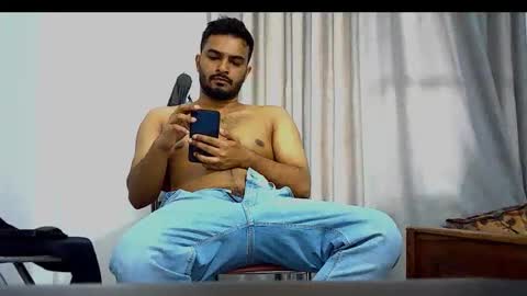 Snapshot of spicybuoy chatting on 02/15/26, 05:59 spicybuoy online show from 02/15/26, 05:59