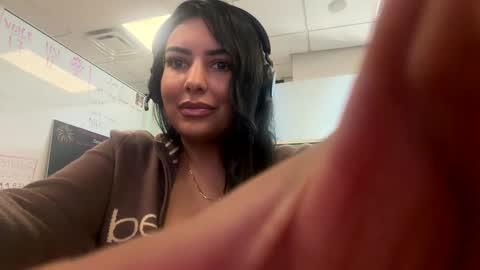 Snapshot of spicymami0333 chatting on 10/08/25, 05:10 spicymami0333 online show from 10/08/25, 05:10