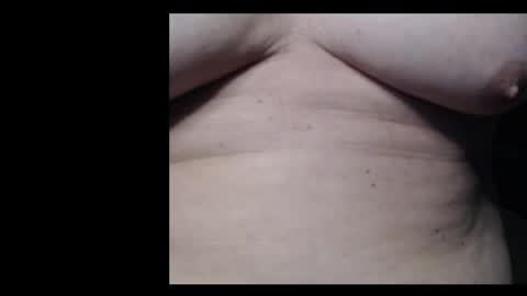 Snapshot of spider19752020 chatting on 05/21/26, 01:12 bri and mags fun room online show from 05/21/26, 01:12