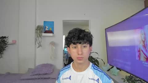 spider_baby_ online show from 11/26/25, 02:23