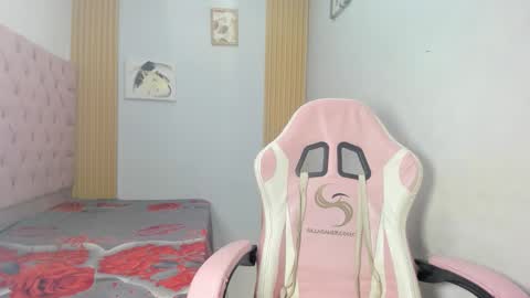 spiderdann_01 online show from 03/09/26, 01:42