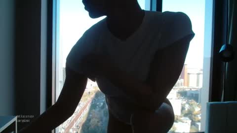 Snapshot of spiklencii chatting on 09/22/25, 01:46 Elizabeth online show from 09/22/25, 01:46