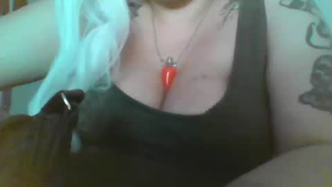 Vanessa Spade online show from 02/12/25, 10:24