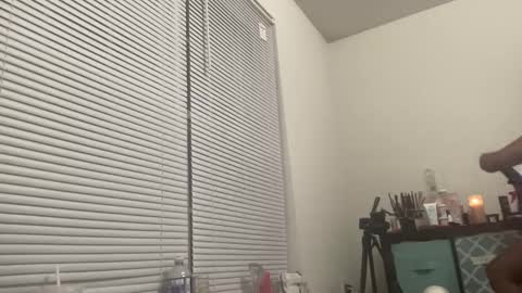 Snapshot of spinprincess_ chatting on 12/08/24, 04:14 Spinerina online show from 12/08/24, 04:14