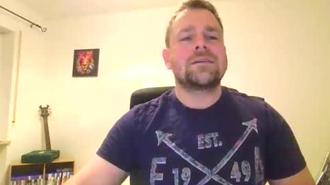 spirit_2706 online show from 04/16/26, 08:31