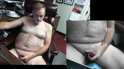 Snapshot of spitfire1964 chatting on 12/10/24, 03:55 Spitfire online show from 12/10/24, 03:55