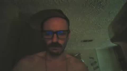 Snapshot of splashh_queen420 chatting on 04/05/26, 10:56 Daddy His Splash Queen online show from 04/05/26, 10:56