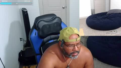 Blaque Jaystone online show from 10/23/25, 08:51