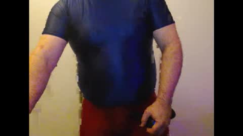 Snapshot of spndxslmr chatting on 09/13/25, 01:22 musclegrowthfantasy online show from 09/13/25, 01:22