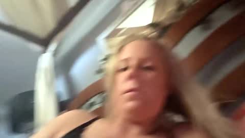 Snapshot of spnk6me9 chatting on 02/01/26, 09:35 spnk6me9 online show from 02/01/26, 09:35