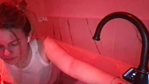 Snapshot of spoiledxo chatting on 01/16/26, 02:59 spoiledxo online show from 01/16/26, 02:59