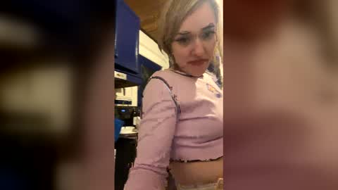 Snapshot of sporegeous chatting on 03/24/26, 02:27 sporegeous online show from 03/24/26, 02:27