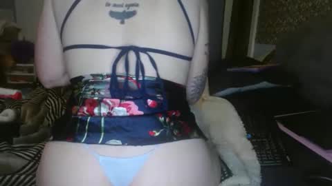 Snapshot of sporegeous chatting on 04/18/26, 11:38 sporegeous online show from 04/18/26, 11:38