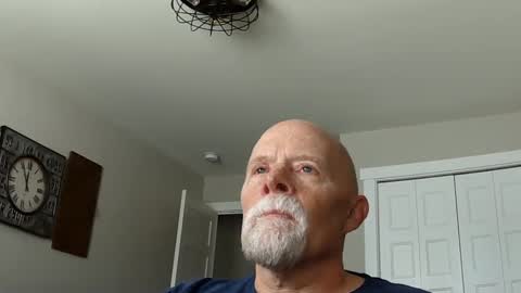 Snapshot of sportfish chatting on 09/27/25, 06:57 sportfish online show from 09/27/25, 06:57