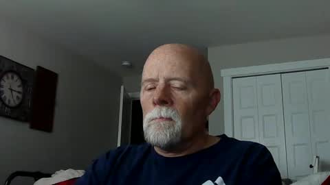 Snapshot of sportfish chatting on 10/04/25, 12:19 sportfish online show from 10/04/25, 12:19