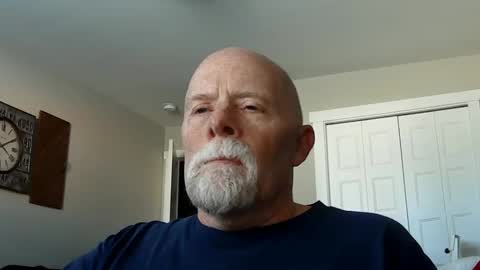 Snapshot of sportfish chatting on 10/05/25, 11:13 sportfish online show from 10/05/25, 11:13