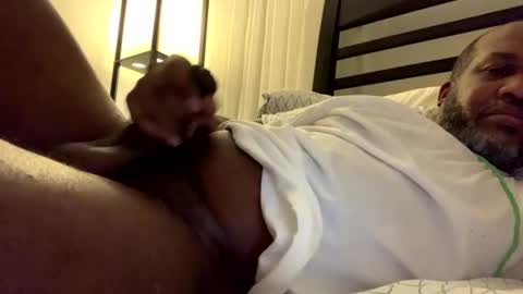 Snapshot of sportyesce chatting on 02/19/26, 07:48 sportyesce online show from 02/19/26, 07:48