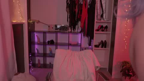 Snapshot of spr_abby chatting on 01/03/25, 04:16 Abby online show from 01/03/25, 04:16