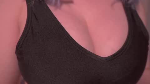 Snapshot of spr_abby chatting on 01/07/25, 11:14 Abby online show from 01/07/25, 11:14