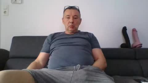 Snapshot of spring2018 chatting on 02/07/26, 11:14 spring online show from 02/07/26, 11:14